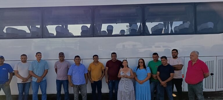 Município de Crixás do Tocantins é contemplado com aquisição de Ônibus Universitário